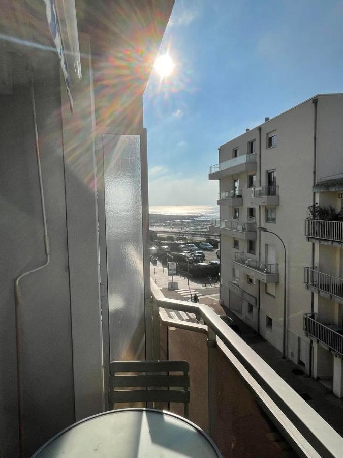La Rose Des Vents - Studio A 20 Metres Du Remblai Les Sables-dʼOlonne Extérieur photo